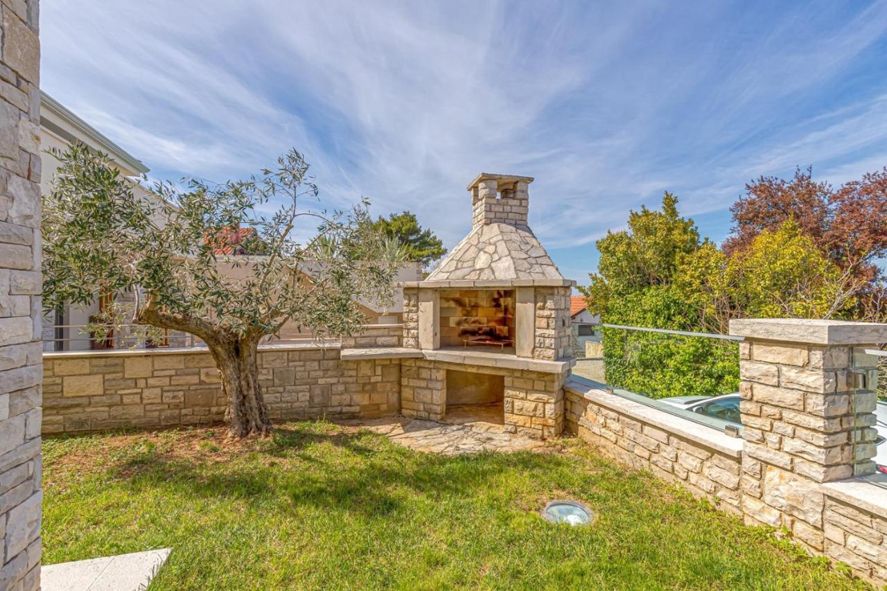Villa Milena With Pool And Sea View Црвени-Врх Экстерьер фото