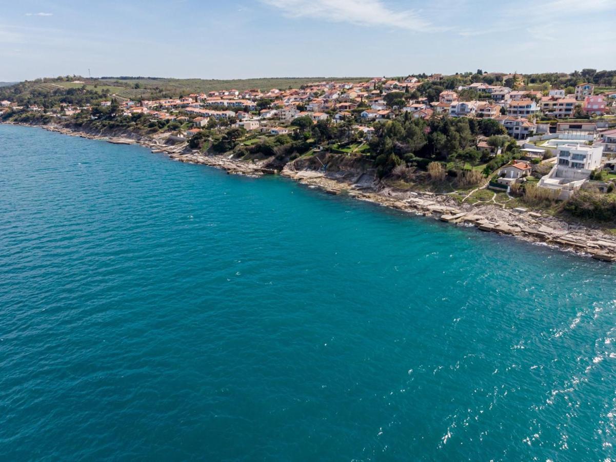 Villa Milena With Pool And Sea View Црвени-Врх Экстерьер фото